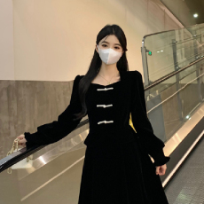 批发2026金丝绒+原版做法<b class='q'>大码</b><b class='q'>胖</b><b class='q'>mm</b><b class='q'>显瘦</b>收腰高级感丝绒连衣裙女
