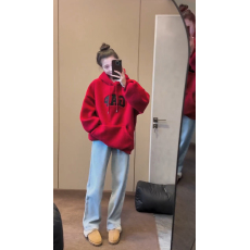 批发2023冬新年圣诞新款连帽卫衣大版羊羔毛加厚<b class='q'>婴儿</b>绒纯色印花遮屁股