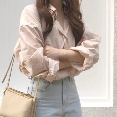 批发2026韩版宽松简约百搭<b class='q'>通勤</b>款纯色长袖衬衫