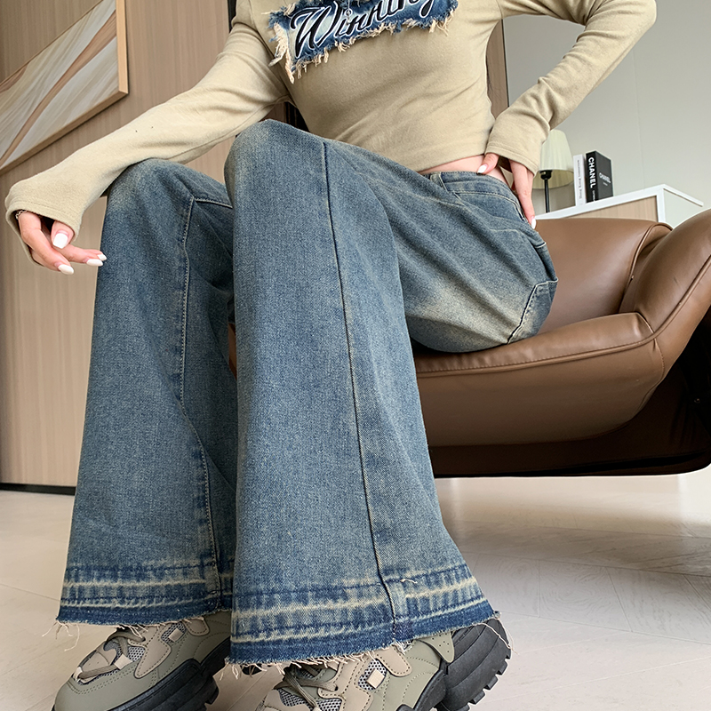 实拍2024春季上新款复古高腰水洗修身微喇牛仔裤女阔腿裤子