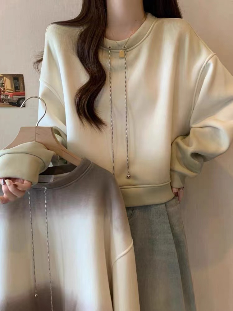 大碼加絨衛衣女2023新款秋冬季胖妹妹短款漸變色寬鬆套頭上衣