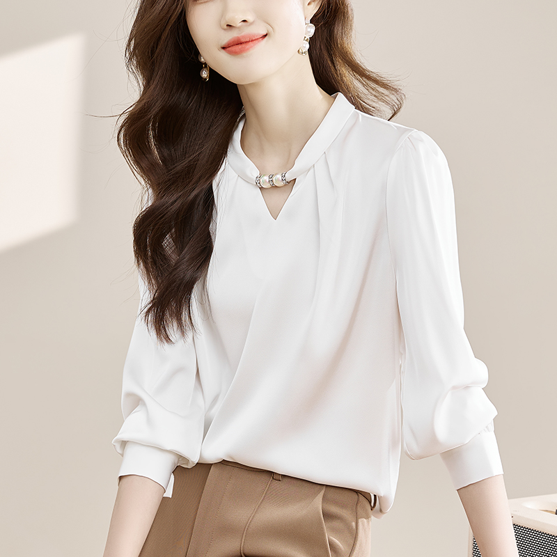 프랑스식 작은 대중 행침 목 스탠드 칼라 비즈 여성 셔츠 26 봄 가을 새로운 풀오버 새틴 품격 출퇴근 경력 맨위