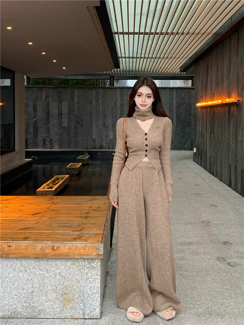 Real shot!  New winter slim fit V-neck long-sleeved sweater elastic waist wide-leg casual pants