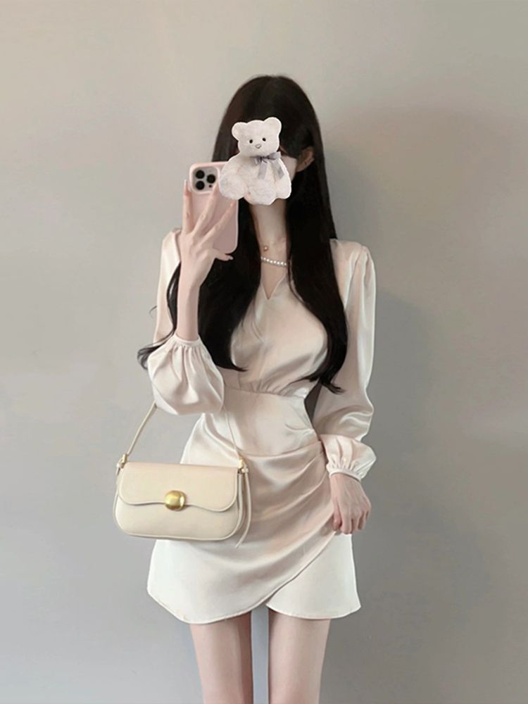 French long-sleeved dress for women in autumn new style high-end lady style ladylike waist slimming and beautiful short skirt