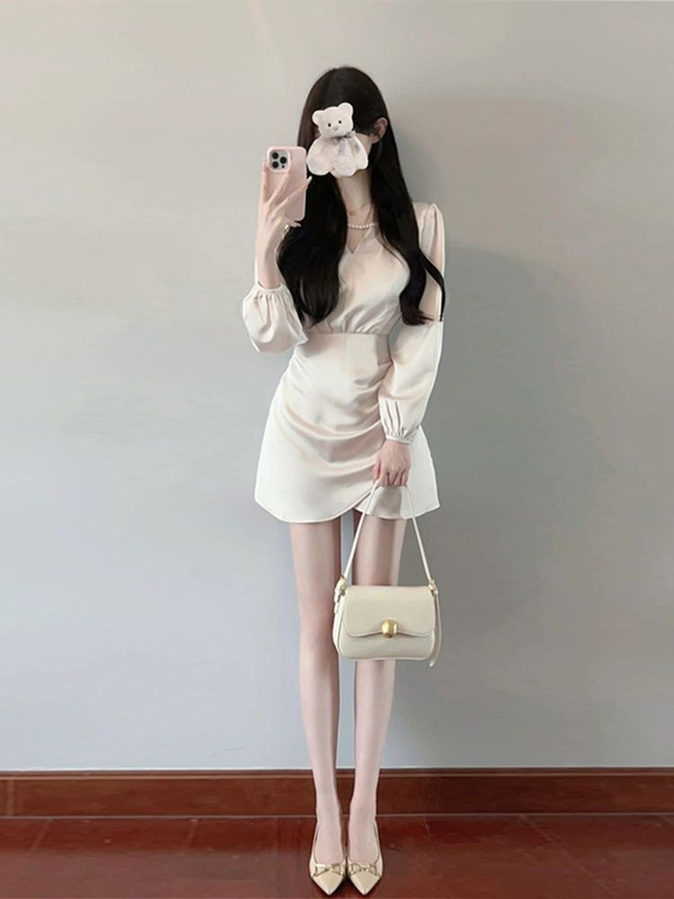 French long-sleeved dress for women in autumn new style high-end lady style ladylike waist slimming and beautiful short skirt