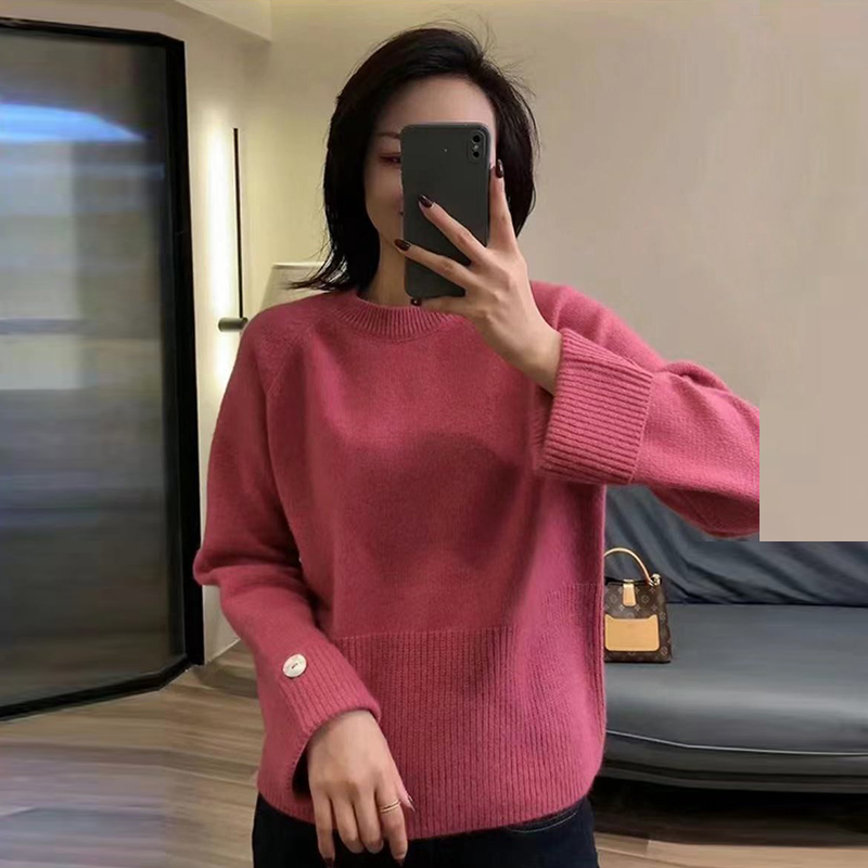  New Small Christmas Red Sweater Women's Autumn and Winter Knitted Bottoming Loose Top