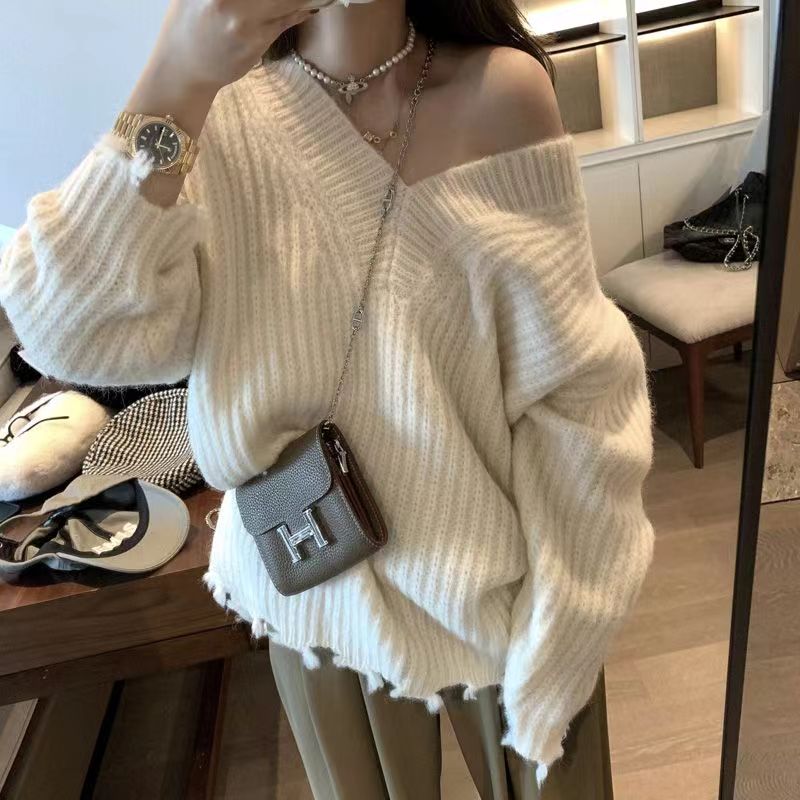 Lazy style mid-length raw edge large v-neck sweater for women autumn and winter design loose long-sleeved pullover sweater top