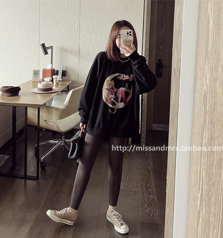 Official photo Korean version of the new loose round neck plus velvet thickened Moon Girl long-sleeved sweatshirt