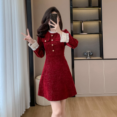 批发圣诞新年红色<b class='q'>连衣裙</b>女秋冬2023新款气质小香风收腰显瘦<b class='q'>连衣裙</b>