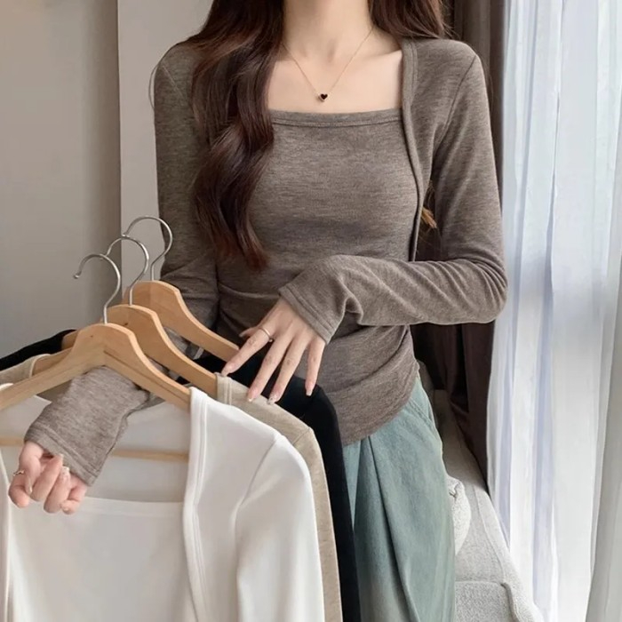 Designed square collar pleated long-sleeved fake two-piece slim T-shirt women's autumn and winter clavicle sexy small right shoulder top