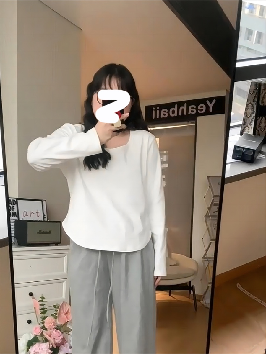 빅 사이즈 광장 칼라 긴팔 티셔츠 여성 2026 가을 새로운 지방 mm 표지 고기 슬림해 보이는 화이트 기본 셔츠 인사이드 잡아라. 의류