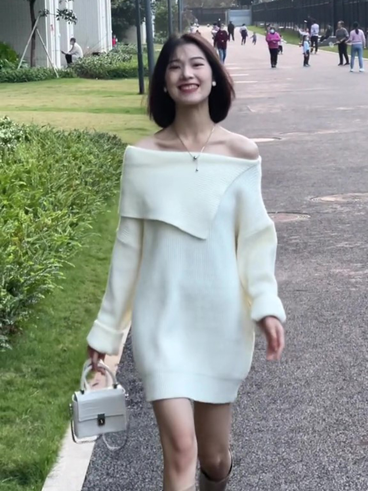 法式一字肩毛衣女2023秋冬韓版溫柔軟糯慵懶風寬鬆顯瘦針織連衣裙