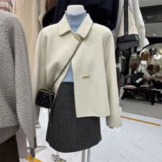 批发<b class='q'>韩国</b>东大门2025秋冬新款气质呢子开衫上衣宽松百搭长袖毛呢<b class='q'>短外套</b>