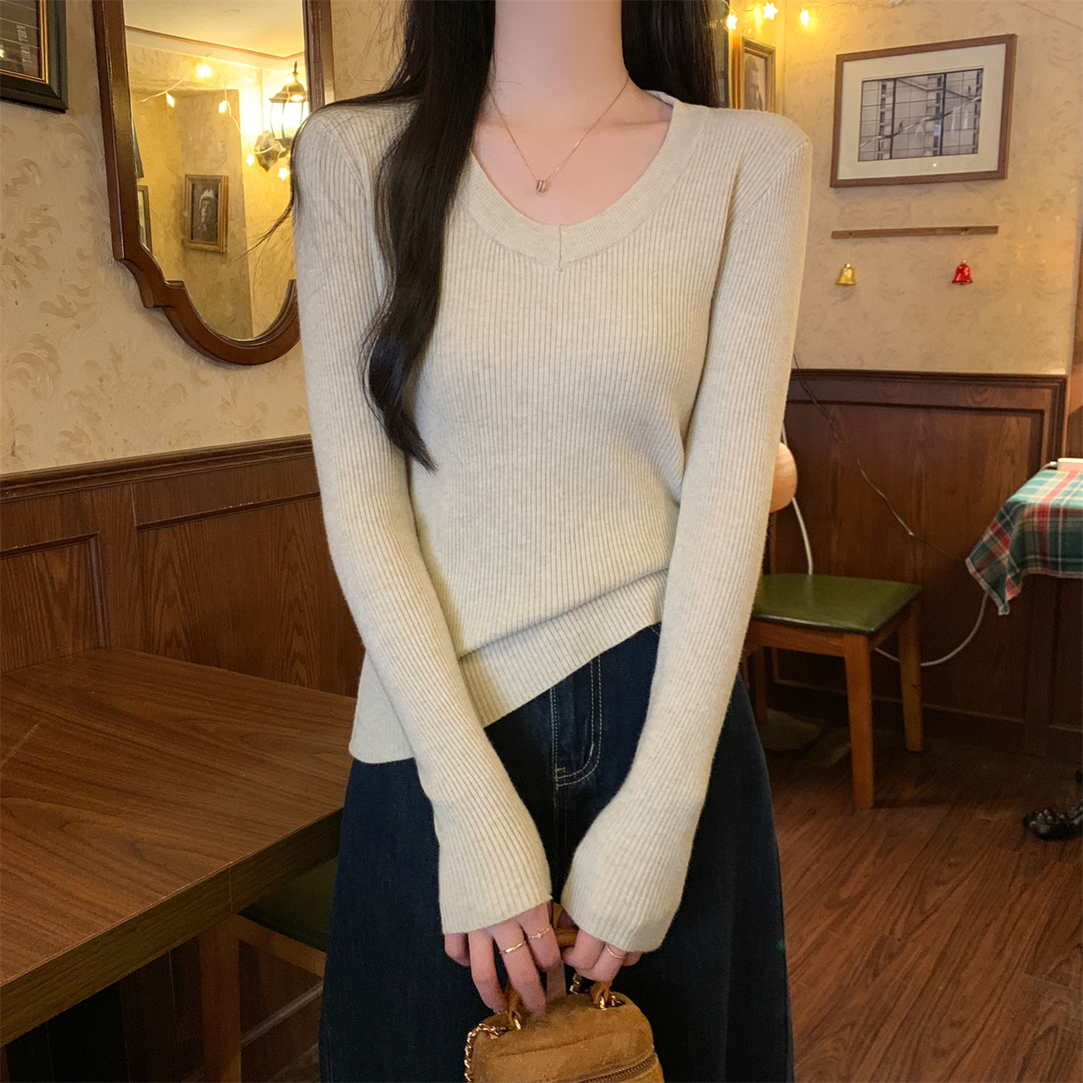 實拍 秋冬韓版修身v領內搭純色厚安迪絨百搭針織打底衫毛衣女