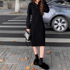 批发小个子连帽<b class='q'>连衣裙</b>女2026年秋季中长款打底针织裙内搭外穿卫衣裙子