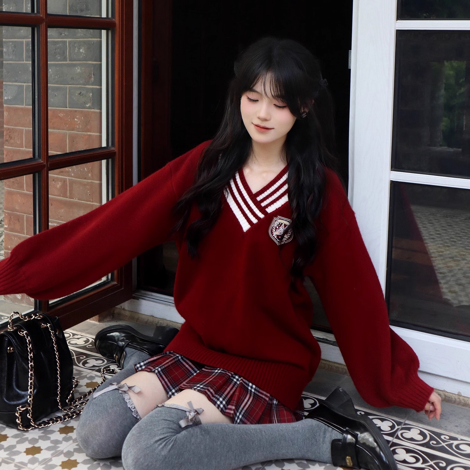 Blovelan尼莎美術館 復古學院風V領紅色毛衣半裙減齡套裝秋冬新款