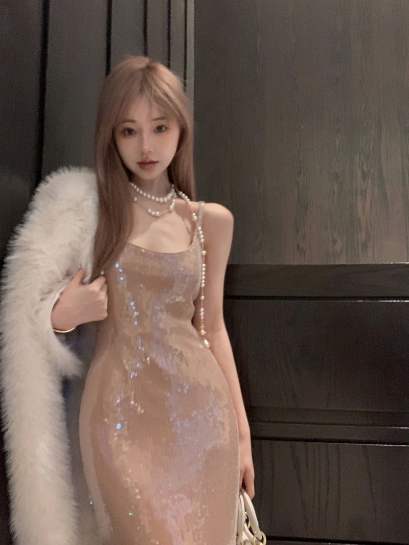 實拍 美式辣妹亮吊帶片連衣裙U領修身中長款高級感包臀裙