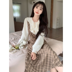批发大码女装法式复古格子荷叶边衬衫假两件连衣裙<b class='q'>秋</b>冬显瘦遮肉长裙