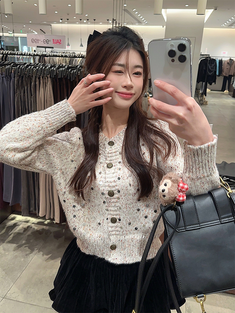 Actual shot of early spring Korean chic sequined short sweater cardigan sweater