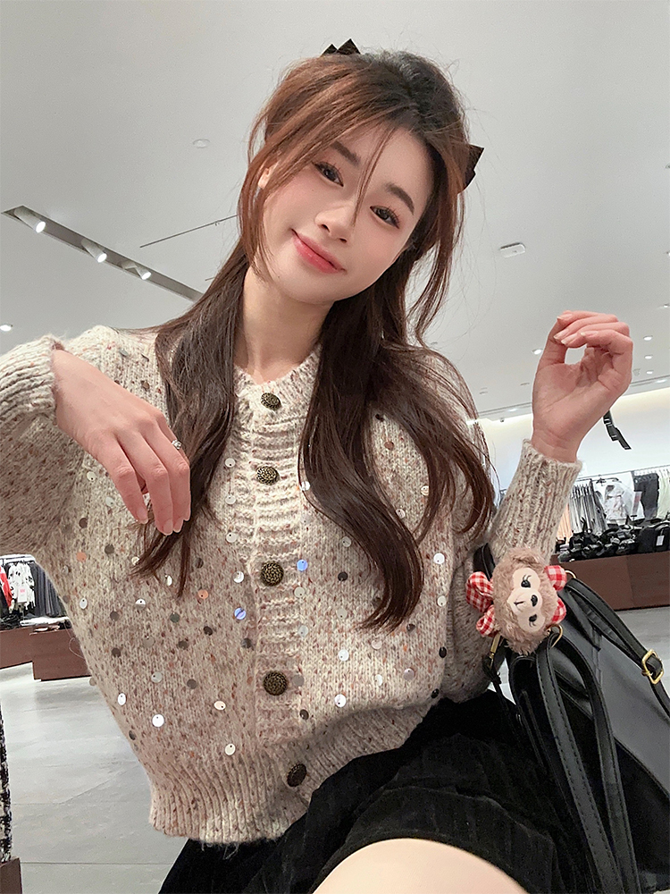 Actual shot of early spring Korean chic sequined short sweater cardigan sweater