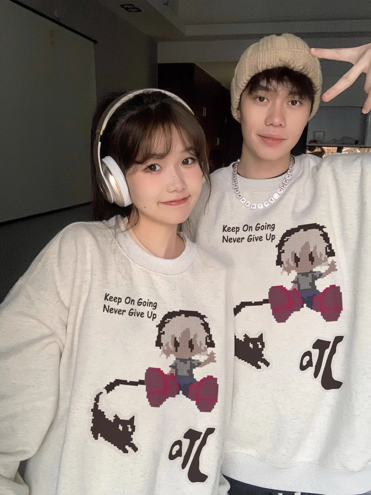 Official picture of waffle pixel cartoon villain printed round neck couple sweatshirt autumn and winter loose casual jacket