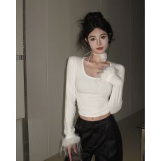 批发实拍实价甜辣<b class='q'>修身</b>显瘦短款挂脖锁骨毛绒上衣花朵加绒内搭打底衫