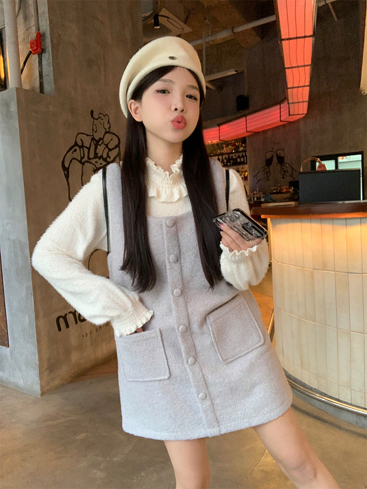 Actual shot of Korean chic early spring simple and cute pink woolen vest dress