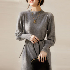 批发法国<b class='q'>品牌</b>折扣女装春秋冬季2024新款内搭长袖爆款羊毛针织连衣裙子