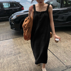 批发韩版露背吊带棉麻连衣裙中长款韩版宽松大码后开叉<b class='q'>亚麻</b>裙子