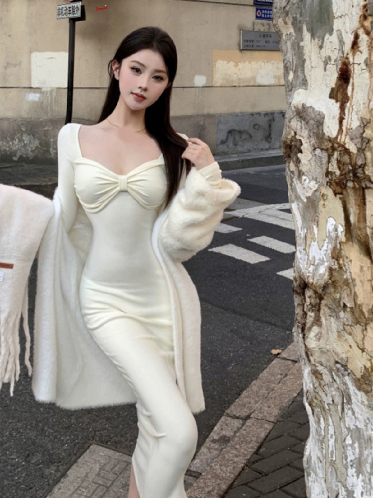 純欲辣妹蝴蝶結褶皺長袖針織連衣裙女裝今年新款秋冬季中長裙子