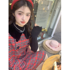 批发实拍~韩系甜美可爱红色格子撞色娃娃领中长款宽松连衣裙