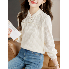 批发新中式上衣女2023春季新款<b class='q'>长袖</b>蕾丝打底衫盘扣复古米白色<b class='q'>衬衫</b>