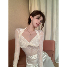 批发实拍实价 小心机露锁骨小众设计长袖T恤丝绒提花休闲小上衣女