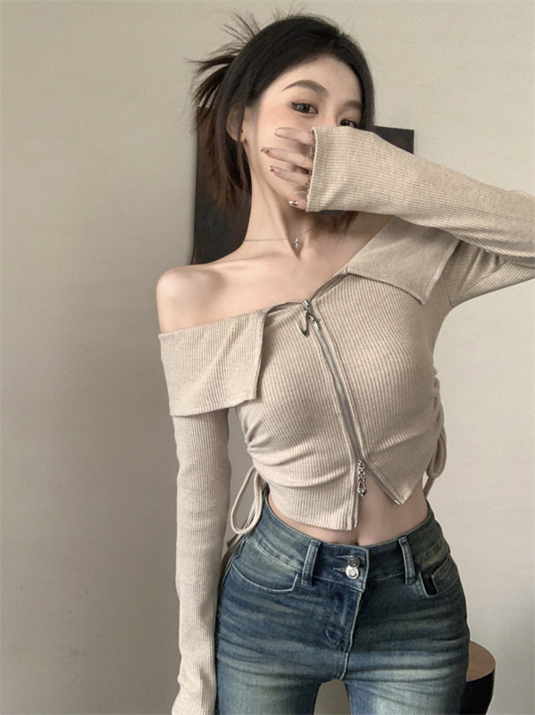 Actual shot of spring and summer new American retro long-sleeved T-shirt for hot girls pure lust style drawstring chic bottoming top