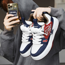 批发2024年新款透气运动板鞋皮面厚底增高<b class='q'>韩版</b>青年面包鞋日常潮搭男鞋