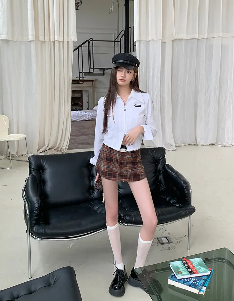 격자무늬 벨트 스플릿 A라인 미니스커트 상세 이미지 13