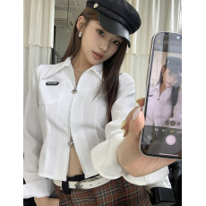 批发实拍2026春装新款美式复polo领设计短上衣长袖爱心拉链衬衣<b class='q'>衬衫女</b>