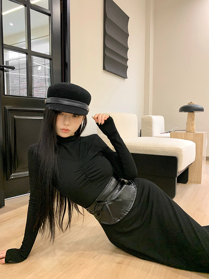 實拍 新款黑色收腰顯瘦長袖連衣裙百搭修身彈力高領包臀a字裙