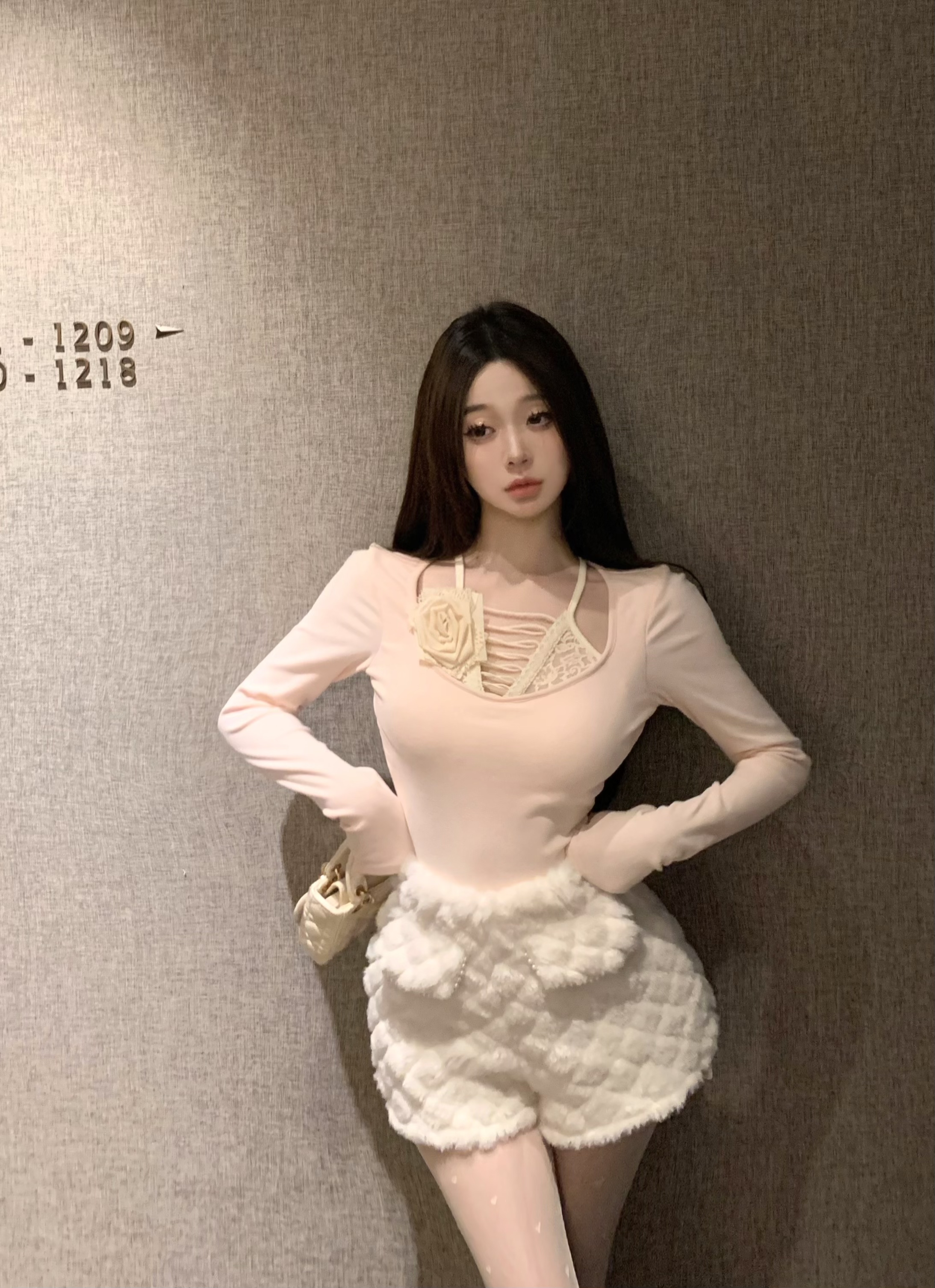 Lace splicing bottoming shirt for women in autumn and winter pure desire slim design strap top long-sleeved T-shirt