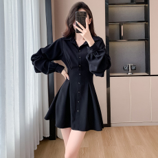 批发实拍2026春装新款法式<b class='q'>衬衫</b>裙黑色收腰显瘦长袖高级感连衣裙小黑裙