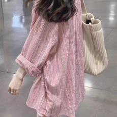 批发2026新款早春装外搭开衫慵懒宽松<b class='q'>上衣</b>防晒衬衣粉色条纹衬衫<b class='q'>外套</b>女