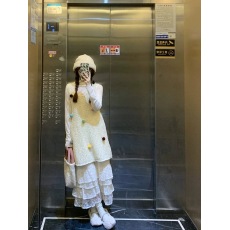 批发【】<b class='q'>彩色</b>波点白杏色毛衣背心短裙高领打底衫蕾丝阔腿裤套装