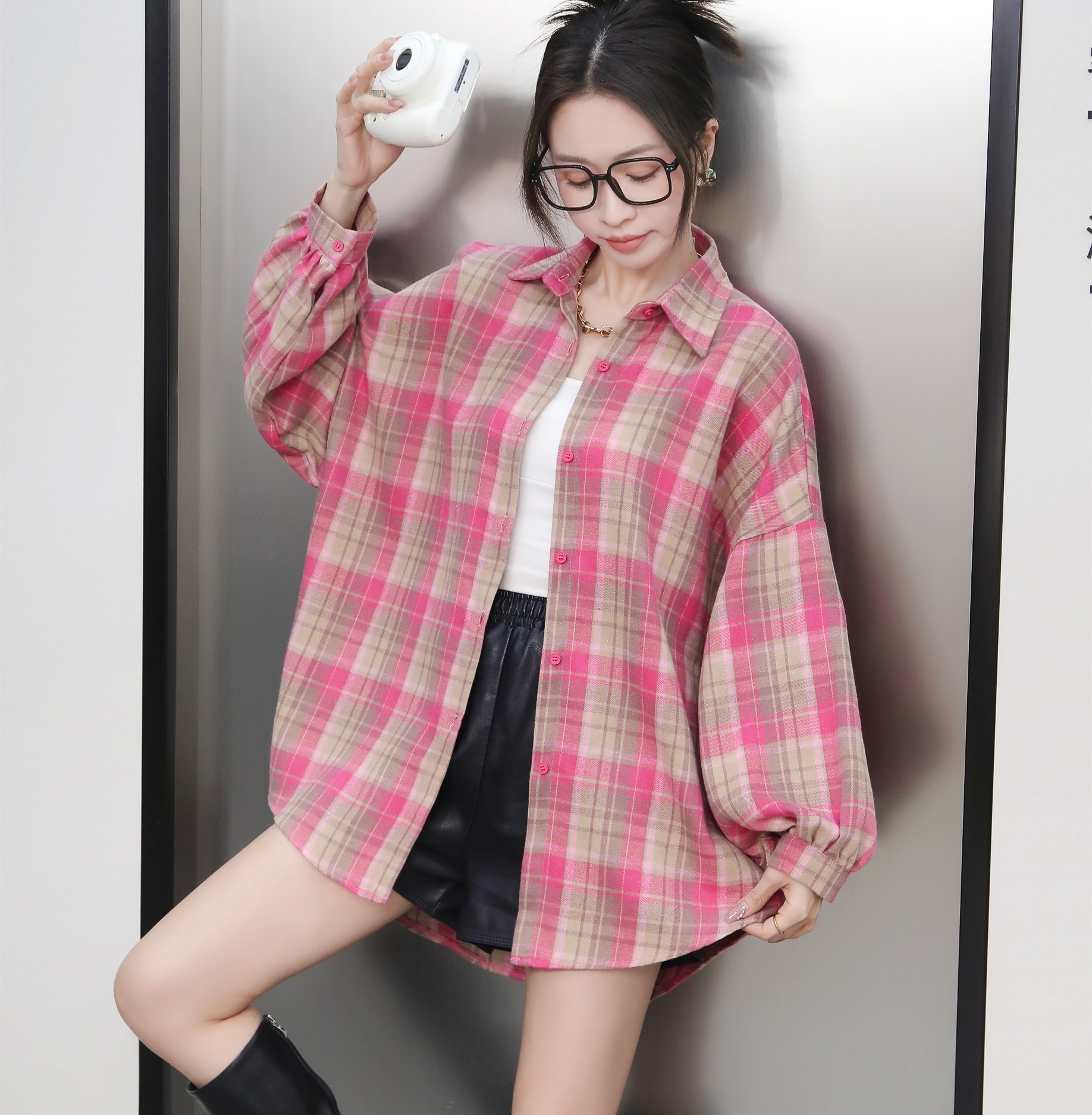실사 한국 스타일 봄 가을 새로운 빅 사이즈 루즈핏 클래식 격자 무늬 셔츠 chic 패션 다용도 자외선 차단 의류 여성 코트