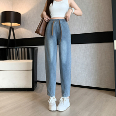 批发实拍直筒<b class='q'>牛仔</b>裤女2026夏新款百搭时尚高腰宽松显瘦休闲九分<b class='q'>哈伦</b>裤