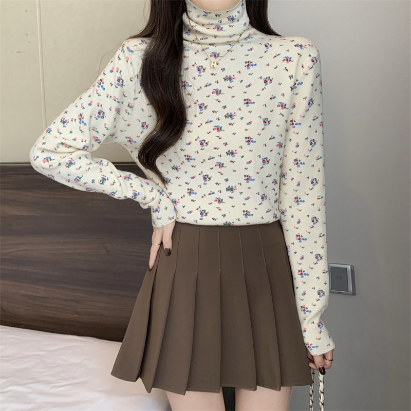 Actual shot of new casual floral design versatile high collar warm base outer top for women