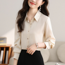 实拍高级感白色衬衫女长袖2026春季新款百搭垂感醋酸缎面职业衬衣