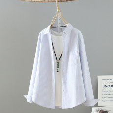 批发实拍 显瘦百搭打底衬衫女<b class='q'>秋</b>季新韩版文艺翻领长袖单口袋竖条衬衣