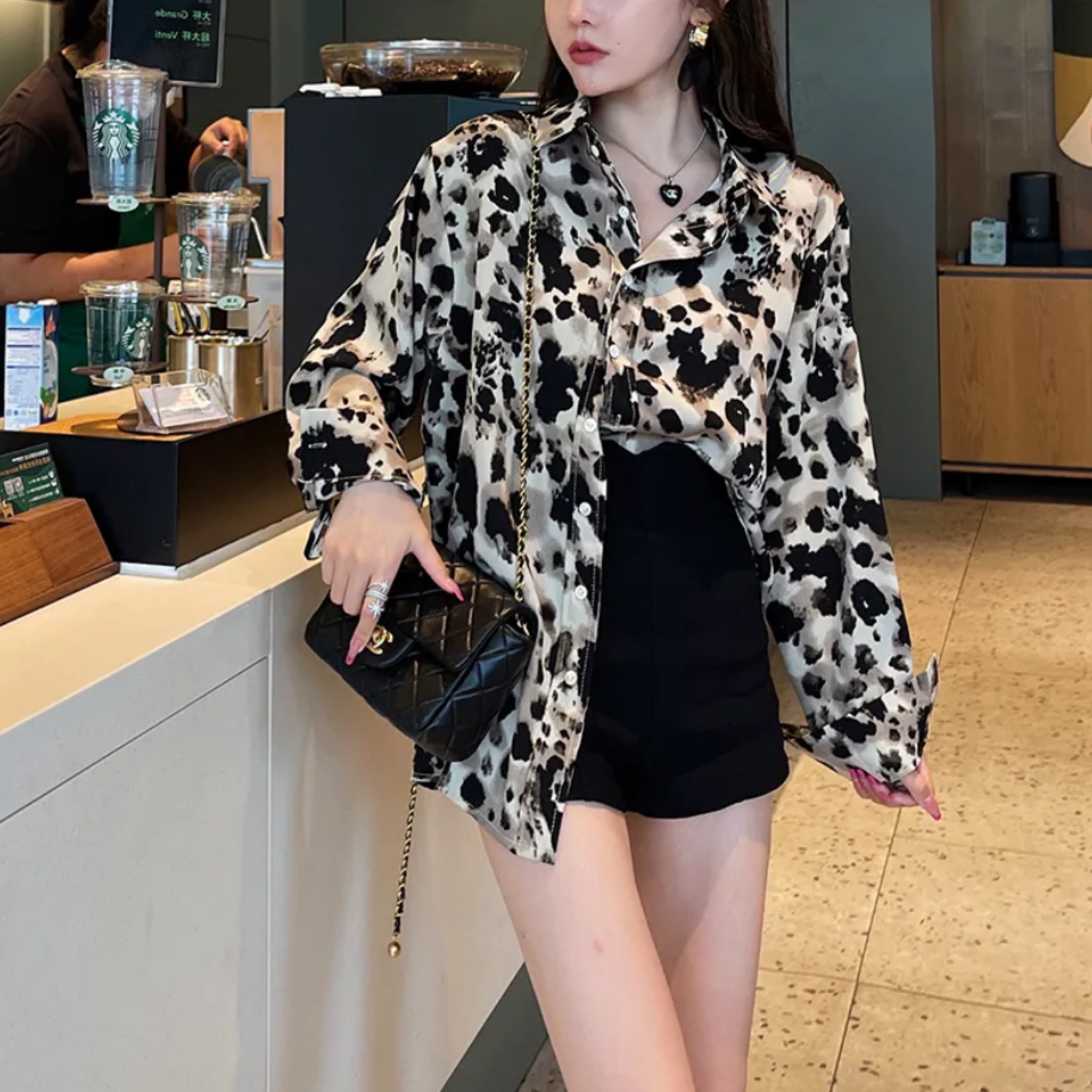 Leopard print shirt women's new 2024 spring long-sleeved lapel retro Hong Kong style design niche light familiar shirt