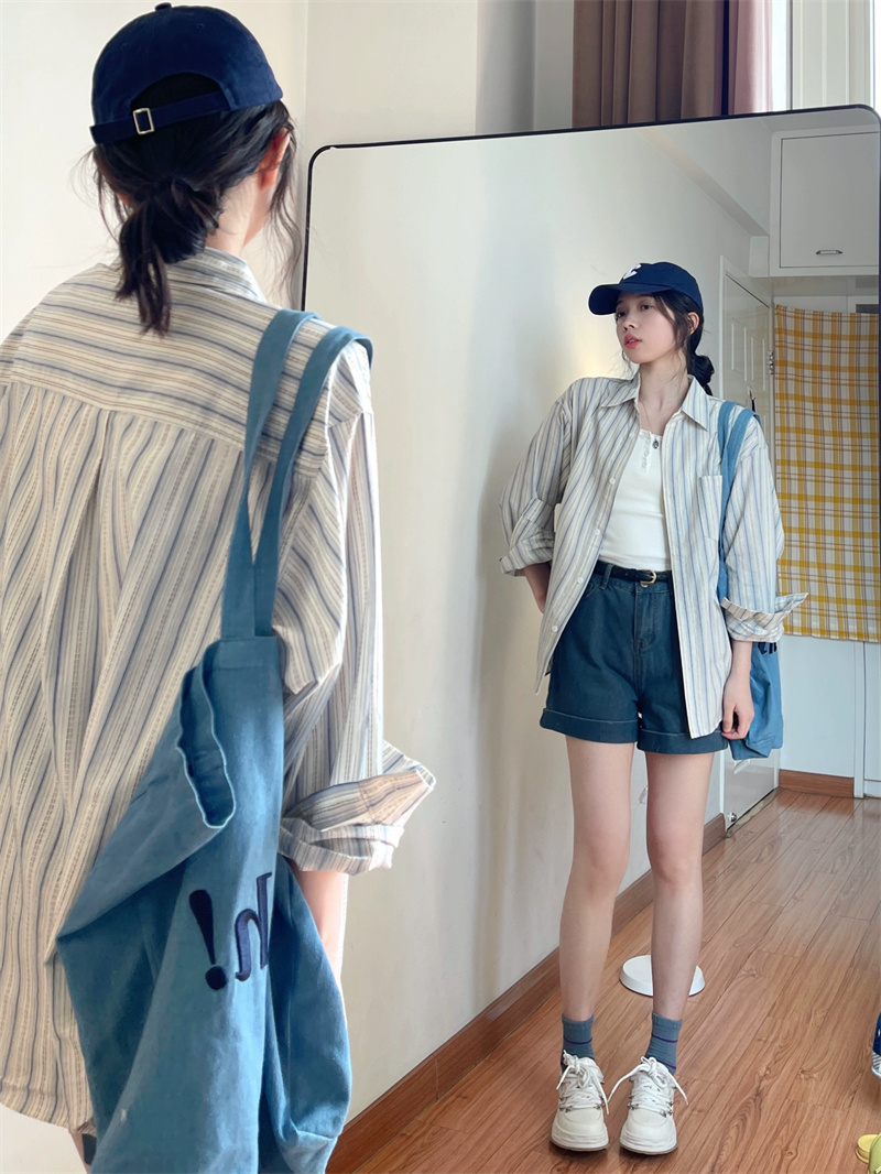 2024 new women's summer sun protection shirt jacket design niche blue striped French top