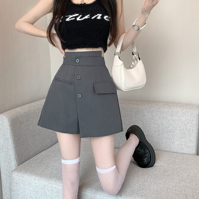 Actual shot of 2024 spring and summer new style irregular suit shorts and culottes with high waist and slim A-line wide-leg casual culottes